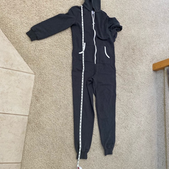 “GOODIELLOW & CO” 🖤 SUPER CUTE 💜 HOODED ONESIE - Picture 14 of 16